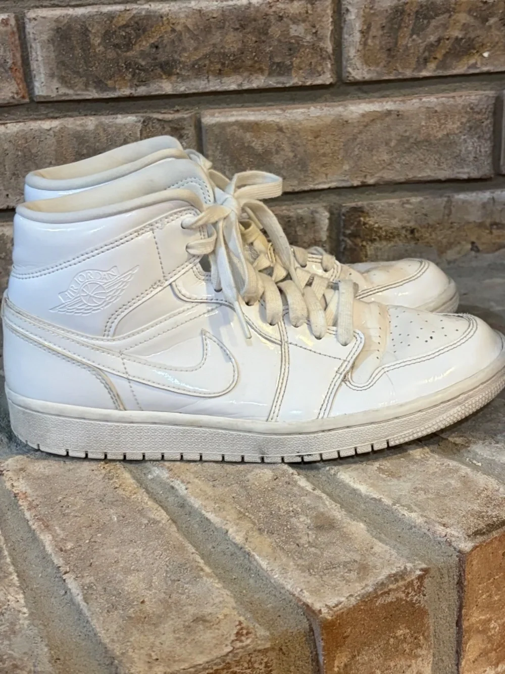 Nike Air Jordan 1 Mid Triple White Patent Leather
